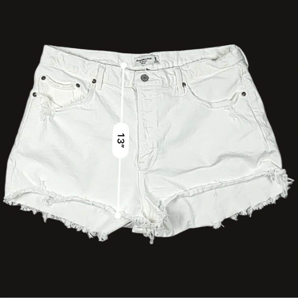 Abercrombie & Fitch Curve Love White Denim Mom Shorts High Rise Distressed